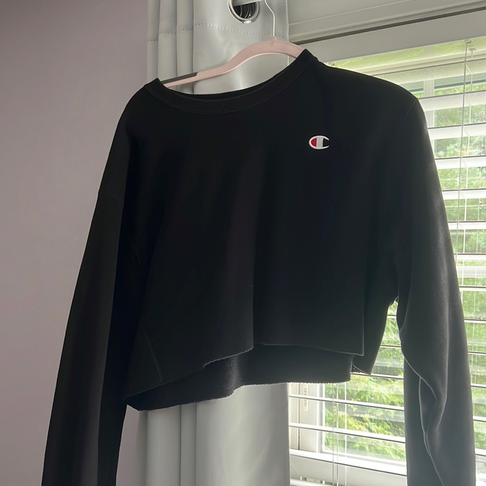 Cropped champion sweatshirt